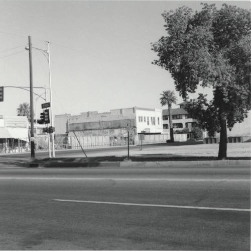 Going, Going, Going - Tempe Daily News - September 20, 1977
