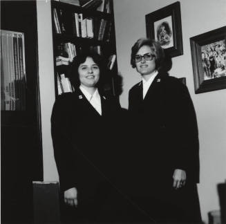 Salvation Army's New Chiefs. - Tempe Daily News, September 26 1977