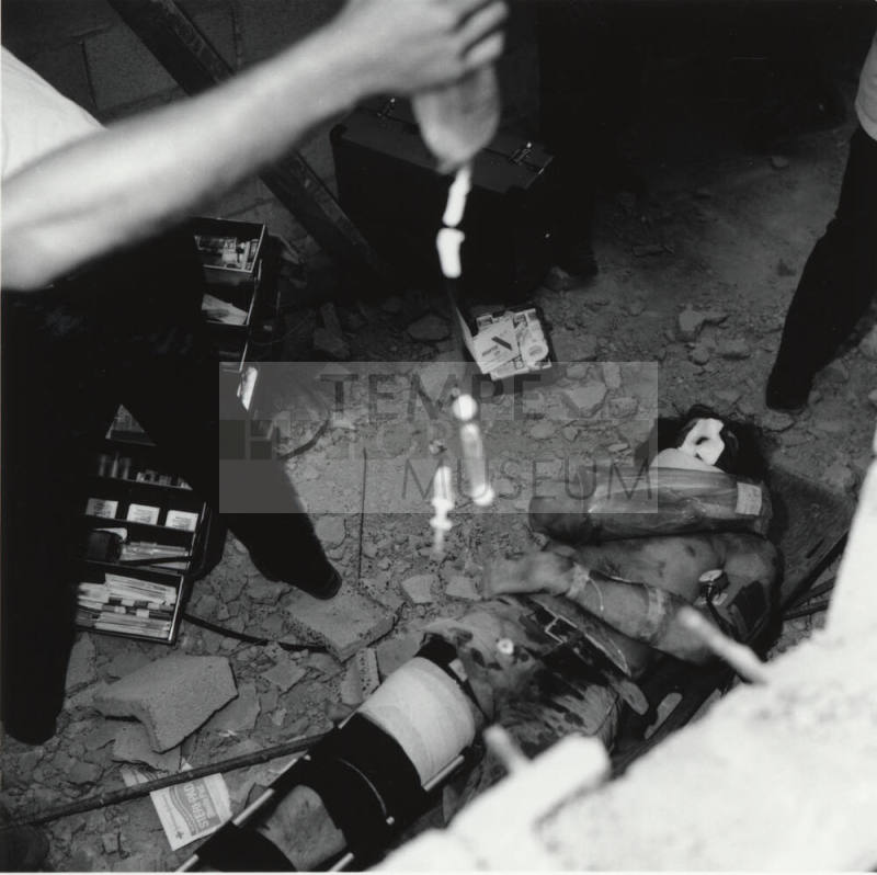 Construction Worker Hurt. -  Tempe Daily News, September 29 1977