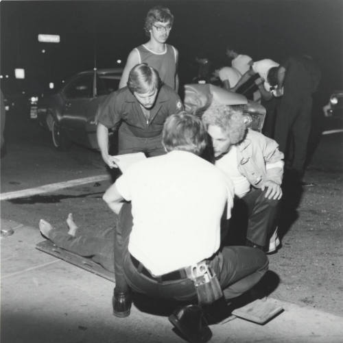 Trapped. - Tempe Daily News, October 6 1977