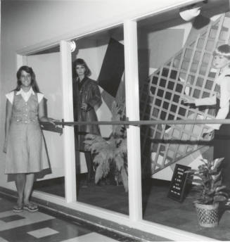 Learning By Doing - Tempe Daily News,        October 6, 1977