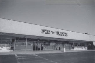 Pic 'N' Save - 831 South Mill Avenue, Tempe, Arizona