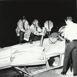 Bottom Side Up - Tempe Daily News - October 8, 1977 - (1 of 11)