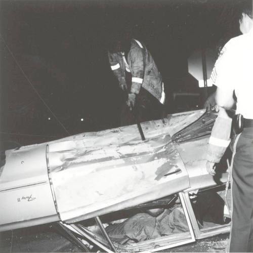 Bottom Side Up - Tempe Daily News - October 8, 1977 - (3 of 11)