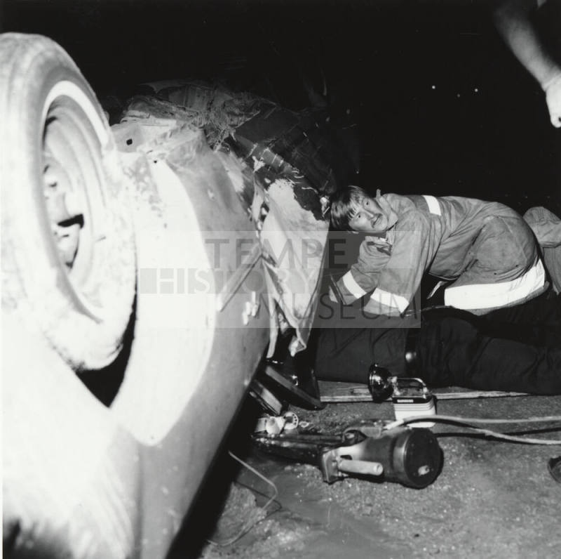 Bottom Side Up - Tempe Daily News - October 8, 1977 - (6 of 11)