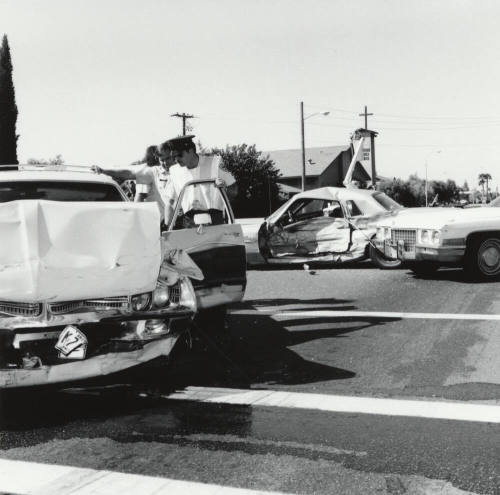 Red Light Crash - Tempe Daily  News,                Ocober 15,1977