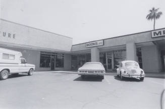 Books, Etc. - 901 South Mill Avenue, Tempe, Arizona