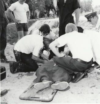 Daredevil Injured - Tempe Daily News, October 18, 1977