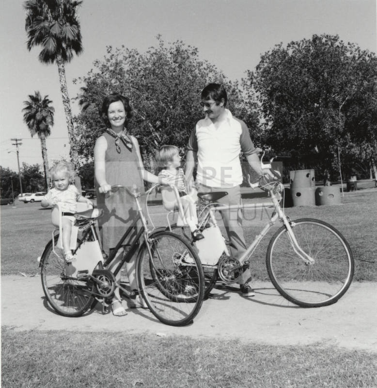 Family Awareness - Tempe Daily News, October 19 1977