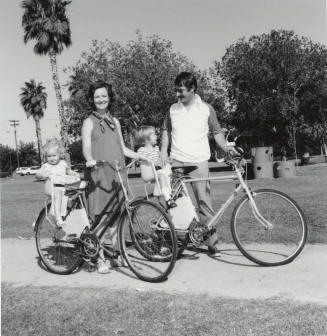 Family Awareness - Tempe Daily News, October 19 1977