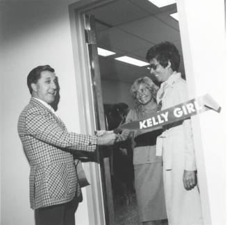 Only Temporary. - Tempe Daily News, October 27 1977
