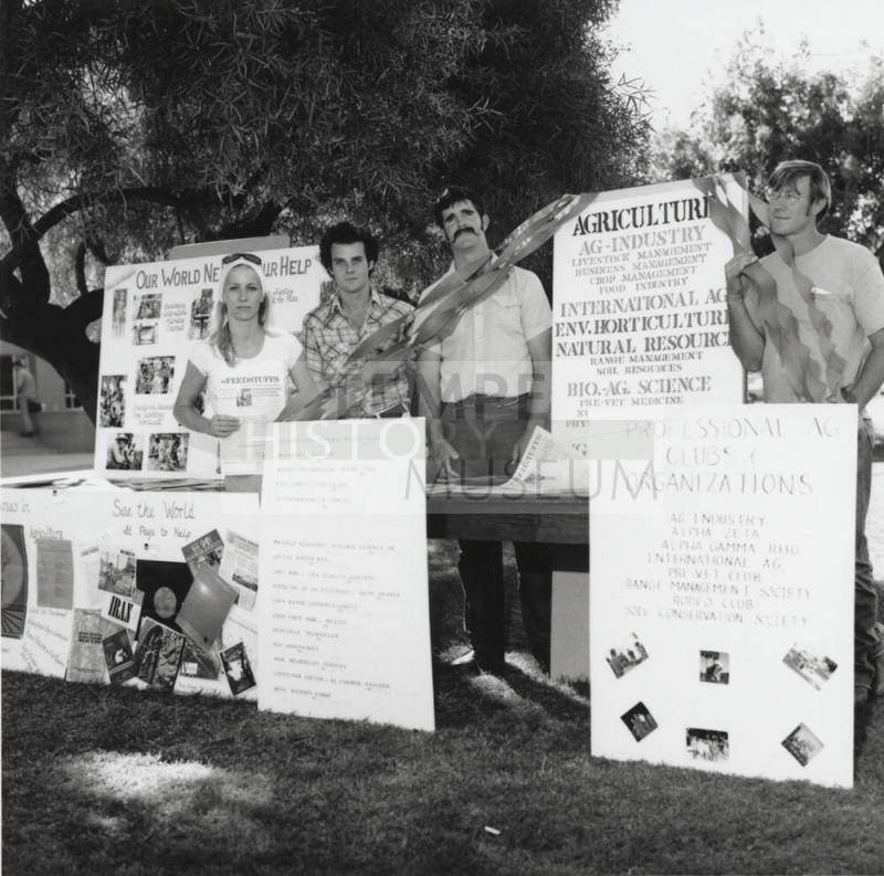 Everything But An Audience - Tempe Daily News,    November 4, 1977