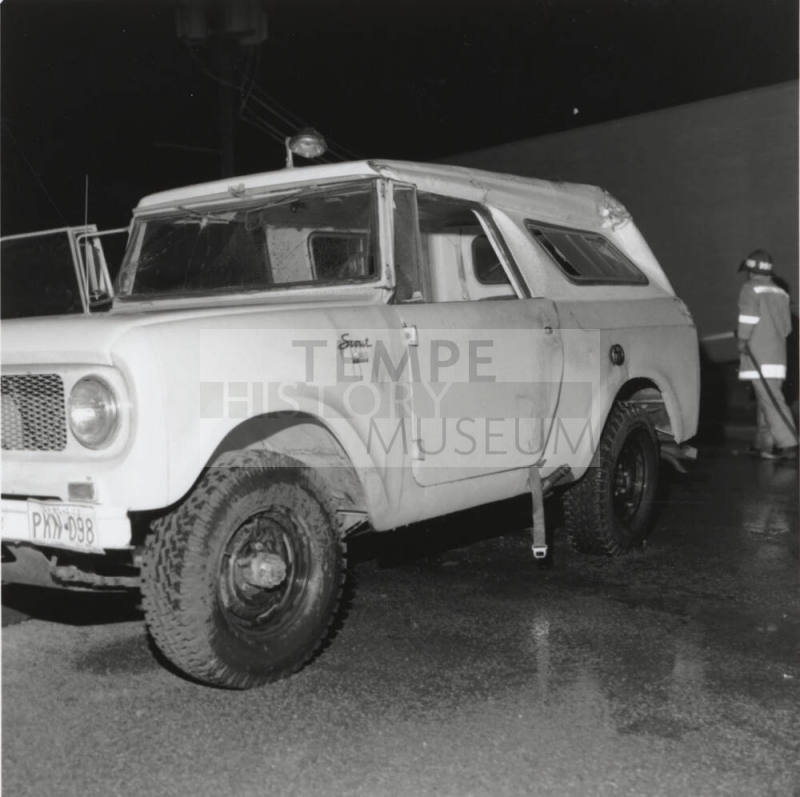 Unidentified Vehicle Accident - International Scout - (3 of 4)