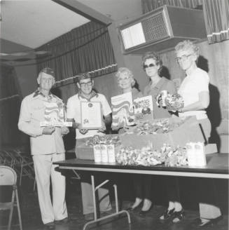 Poppy Days - Tempe Daily News - November 8, 1977