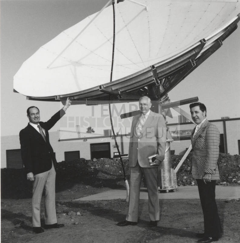 Cable Coming To Tempe - Tempe Daily News - November 1, 1977 (1 of 2)