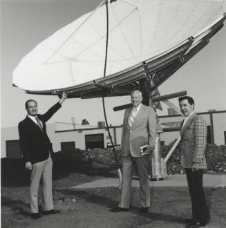Cable Coming To Tempe - Tempe Daily News - November 1, 1977 (1 of 2)