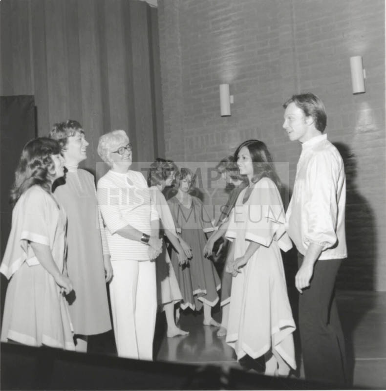 Dance Troupe - Tempe Daily News - November 12, 1977