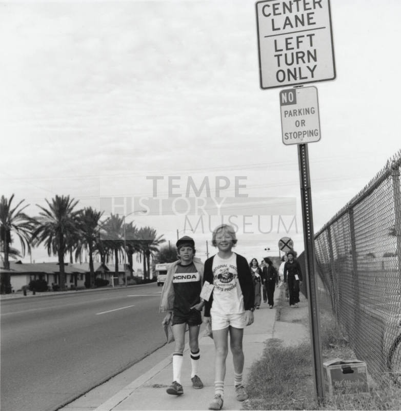 Prepared For A Long Walk. - Tempe Daily News, November 15 1977