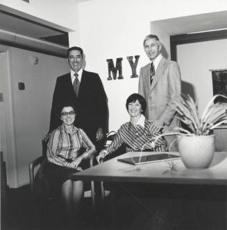 It's 'Their' Realty. - Tempe Daily News, November 16 1977