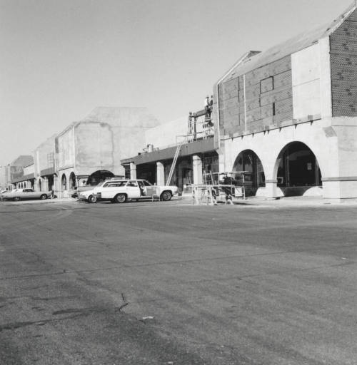 Facelifting - Tempe Daily News, November 9 1977