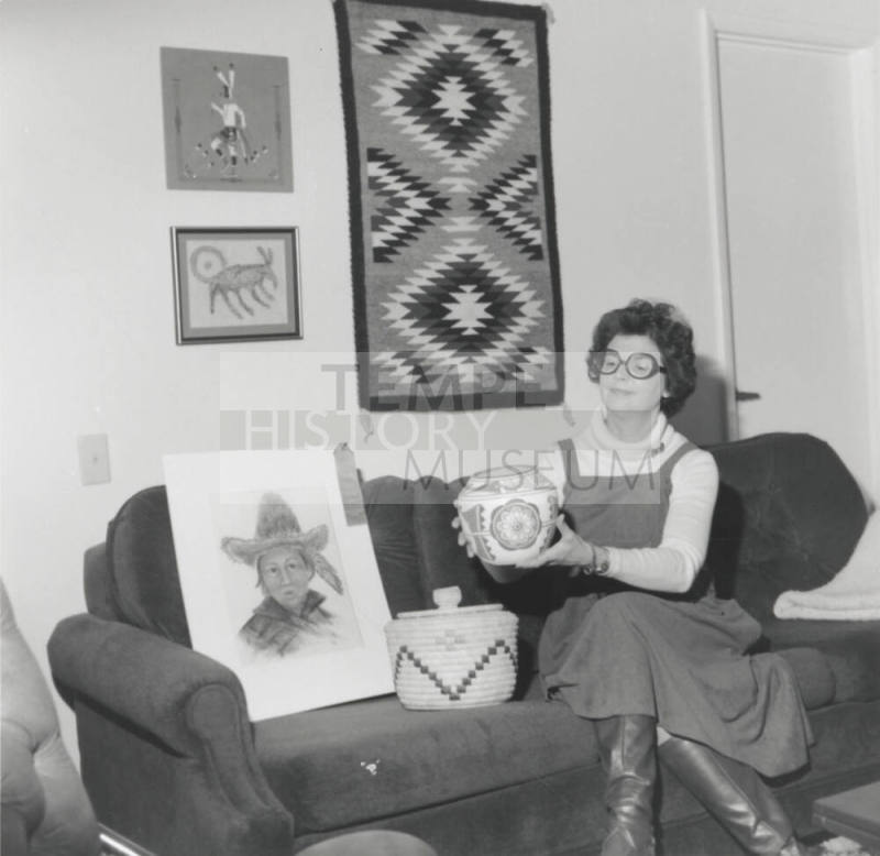 She Has Reservations, Tempe Daily News, November 18, 1977