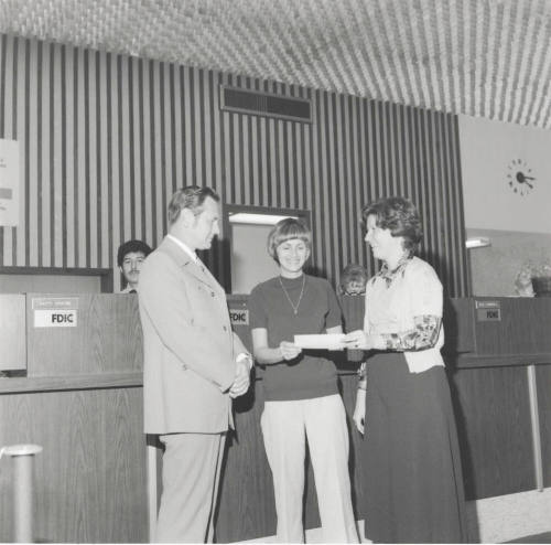 On The Right Path - Tempe Daily News - November 18, 1977 - (1 of 2)