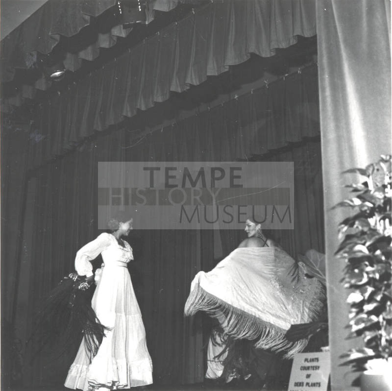 Unidentified Staged Event - November 1977 - (5 of 7)
