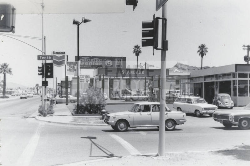 Standard Gasoline Station - 949 South Mill Avenue, Tempe, Arizona