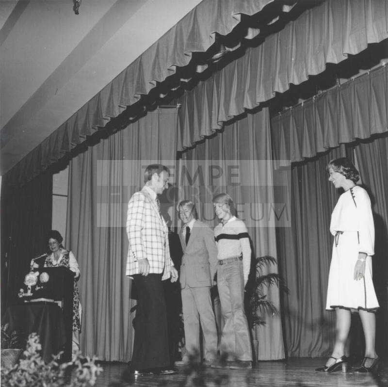 Unidentified Staged Event - November 1977 - (7 of 7)