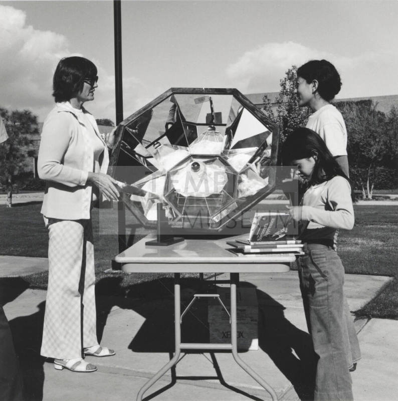 Unidentified Solar Collector Display - (1 of 3)