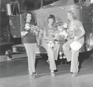 Fire Alarms, Tempe Daily News, Nov 25 1977