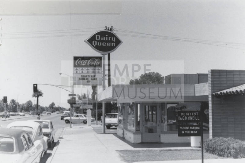 Dairy Queen Restaurant - 950 South Mill Avenue, Tempe, Arizona