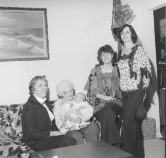 Five Generations, Tempe Daily News, Nov 29, 1977