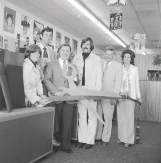 Audioland Opening - Tempe Daily News - Wednesday, Novemeber ??, 1977 (1 of 2)