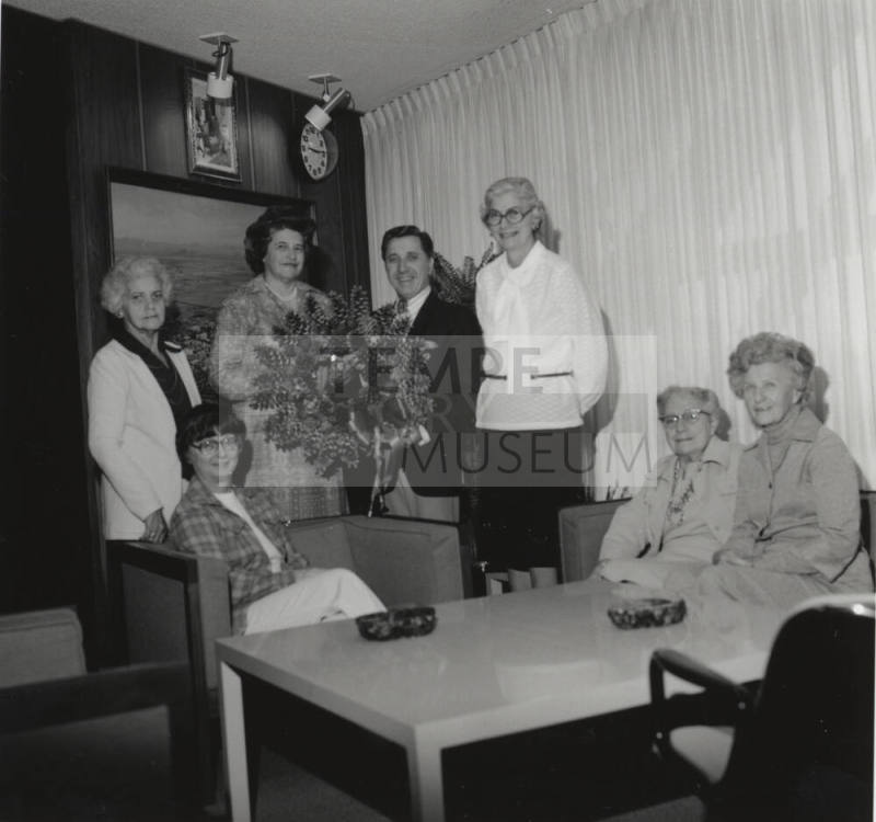 Wreath for City Hall. - Tempe Daily News, December 5 1977