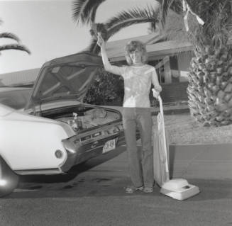 One OF The Mop Squad. - Tempe Daily News, December 5 1977