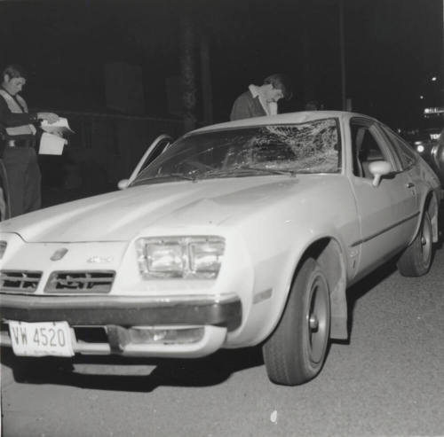 Holiday wreck. - December 1977