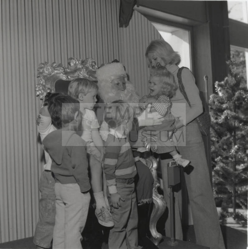 Ho Ho Ho!, Tempe Daily News, Dec 14, 1977