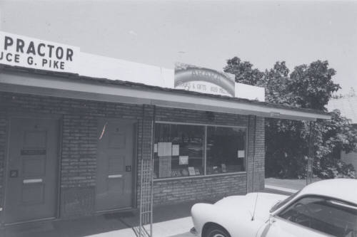 Arara Books and Gifts - 1020 South Mill Avenue, Tempe, Arizona