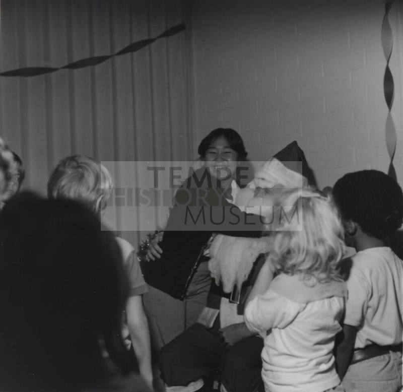 Santa Comes To Town - Tempe Daily News December 1977