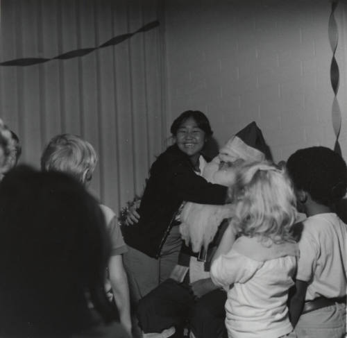 Santa Comes To Town - Tempe Daily News December 1977