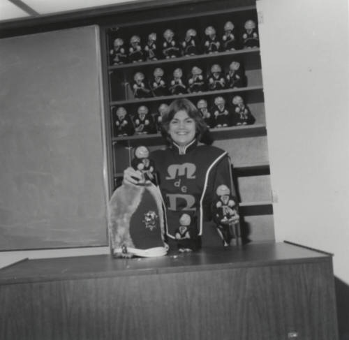 Put a Mascot in Your Stocking - Tempe Daily News, December 14, 1977