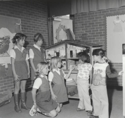 House For Bluebirds - Tempe Daily News 12/26/1977
