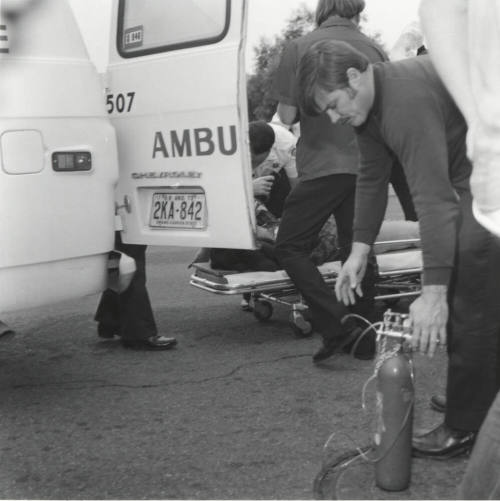 Mishap Injures Rider - Tempe Daily News 12/29/1977