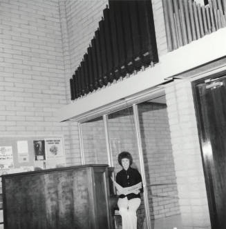 Organ Dream - Tempe Daily News - January 21, 1978