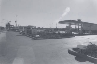 Shell Gasoline Station - 2000 South Mill Avenue, Tempe, Arizona