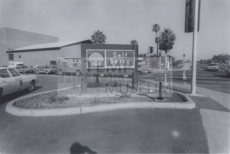 Shell Gasoline Station - 2000 South Mill Avenue, Tempe, Arizona