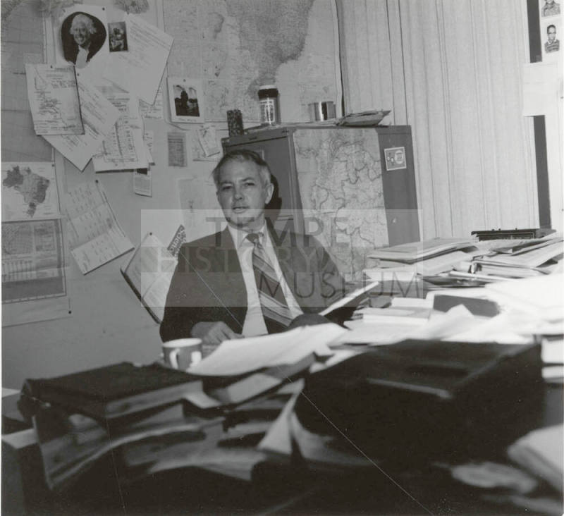 Pondering the Panama. - Tempe Daily News, Febuary 9 1978