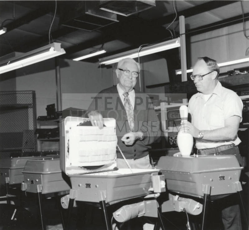 'Cleaning Up' With a New Product. - Tempe Daily News, Febuary 8 1978