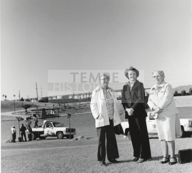 Arbor Day Salute. - Tempe Daily News, Febuary 9 1978
